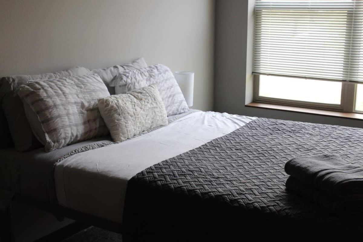 Spacious 2Br Suite Plus Patio Near Iowa State Ames Exterior foto